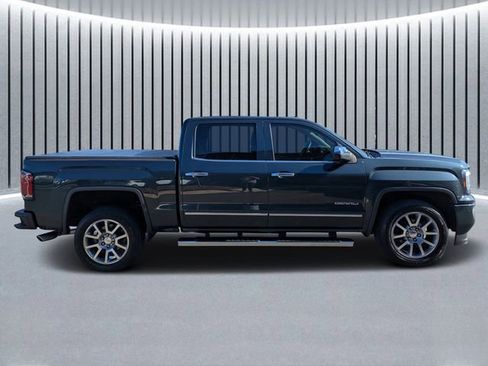 Used 2018 GMC Sierra 1500 Denali image 2