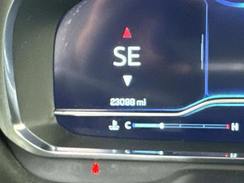 Certified 2024 Chevrolet Suburban Z71 w/ Off-Road Capability Package image 29