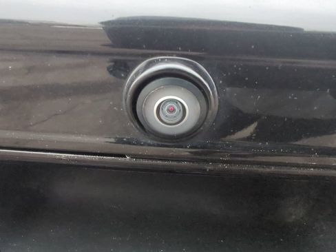 Used 2023 RAM 1500 Laramie image 16