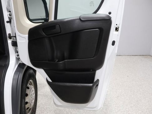 Used 2018 RAM ProMaster 3500 w/ Premium Appearance Group image 21