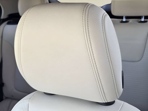 Used 2024 Buick Encore GX Preferred FWD image 22