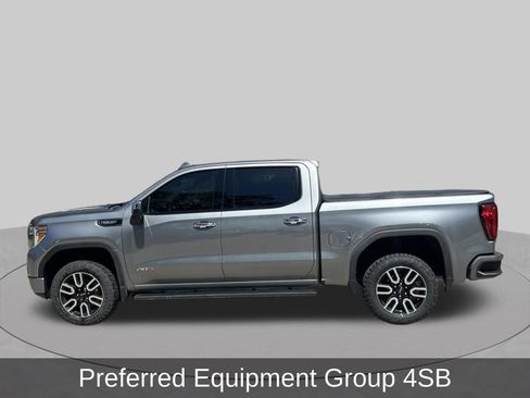 Used 2021 GMC Sierra 1500 AT4 w/ Technology Package AWD/4WD image 2