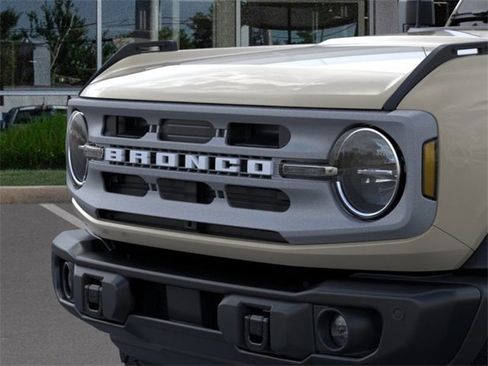 New 2025 Ford Bronco Big Bend w/ Black Diamond Package image 19