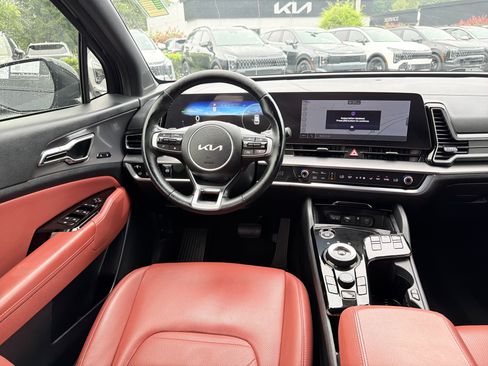 Used 2024 Kia Sportage SX Prestige AWD/4WD image 3