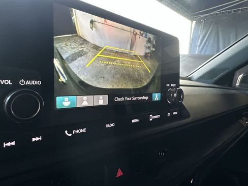 Used 2025 Honda CR-V Sport image 19