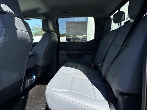 New 2026 Ford F550 4x4 Crew Cab image 11