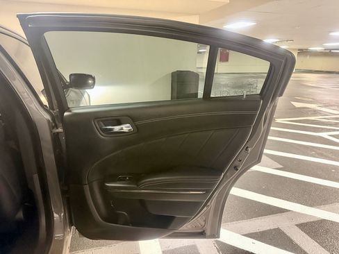 Used 2019 Dodge Charger SRT Hellcat w/ Navigation & Travel Group image 26