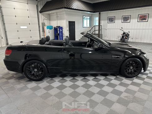 Used 2010 BMW M3 Convertible RWD image 12
