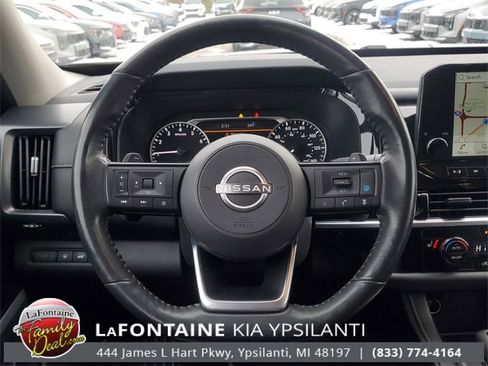 Used 2023 Nissan Pathfinder SL image 30