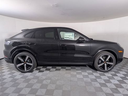 New 2026 Porsche Cayenne Coupe image 8