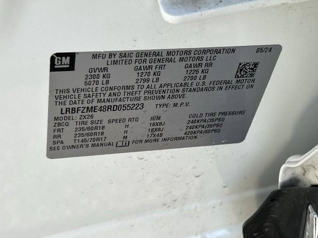Used 2024 Buick Envision Preferred AWD/4WD image 30