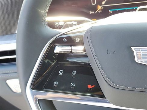 New 2025 Cadillac Escalade IQ Luxury 2 image 11