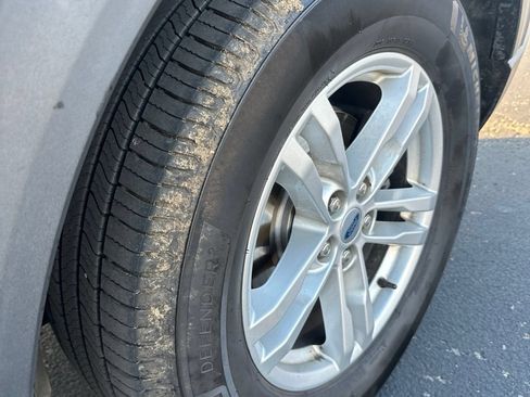 Used 2020 Ford Explorer XLT RWD image 8