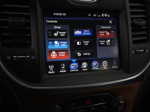 Used 2016 Chrysler 300 C Platinum w/ Safetytec Plus Group image 24