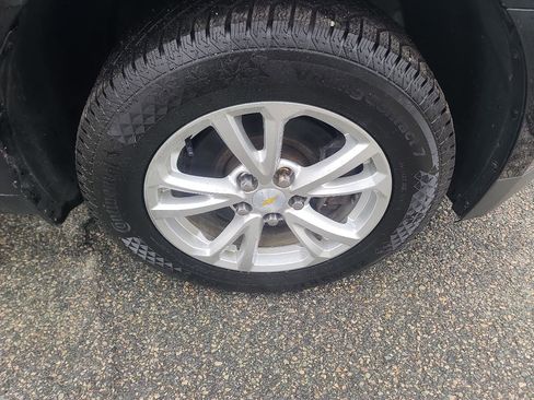 Used 2017 Chevrolet Equinox LT image 20