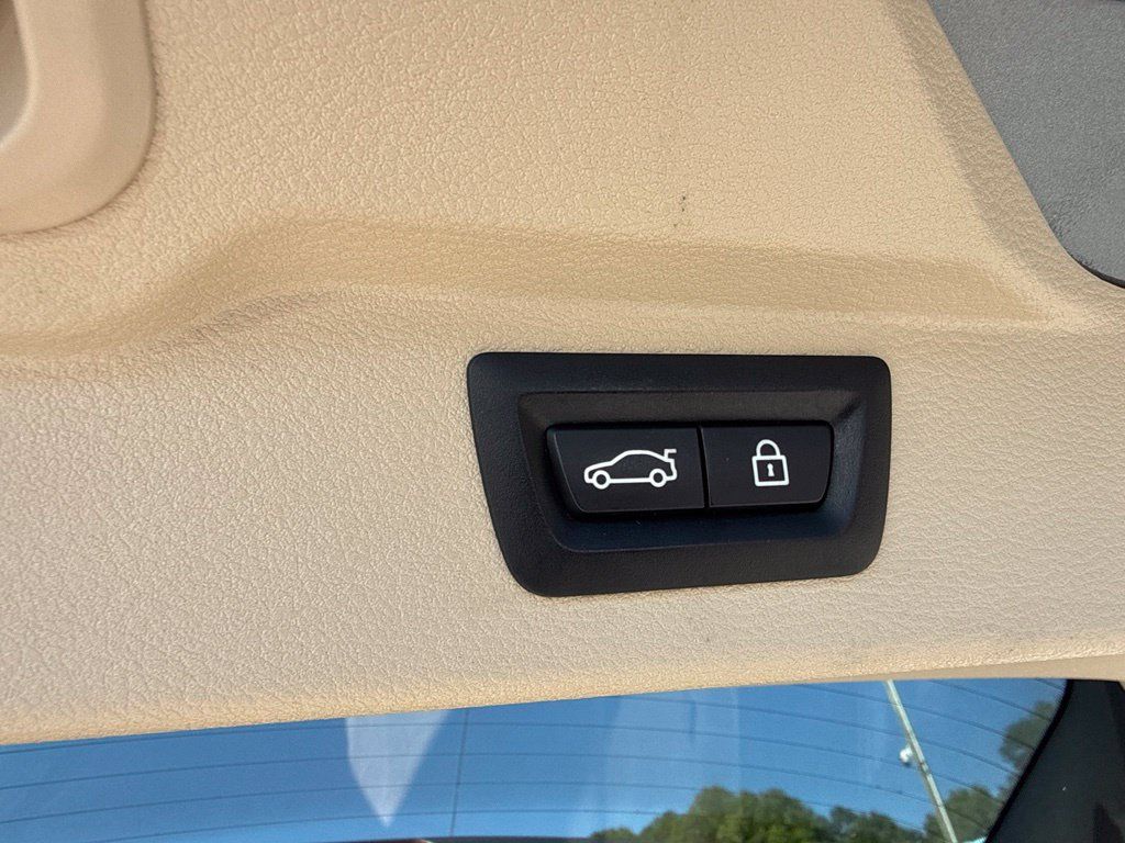 Used 2014 BMW X5 xDrive50i AWD/4WD image 27