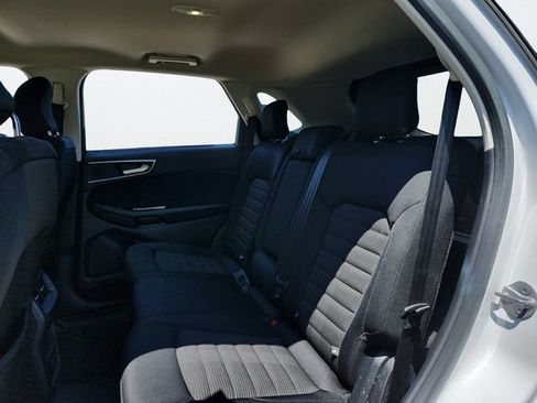 Used 2017 Ford Edge SEL FWD image 18