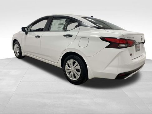 New 2025 Nissan Versa S w/ Trunk Package image 4