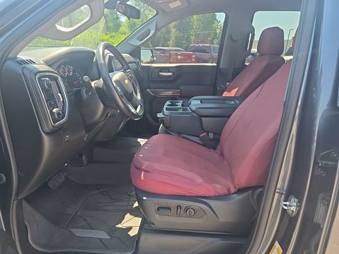 Used 2021 Chevrolet Silverado 1500 LT RWD image 12