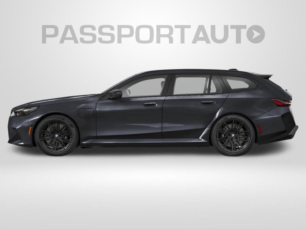 New 2027 BMW M5 Touring w/ M Driver's Package AWD/4WD image 3