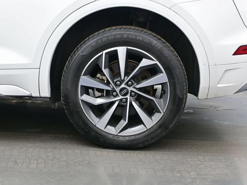Used 2023 Audi Q5 2.0T Premium Plus AWD/4WD image 12
