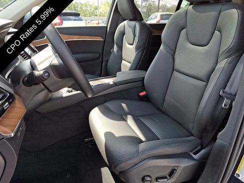 Certified 2025 Volvo XC90 T8 Plus w/ Protection Package Premier AWD/4WD image 17
