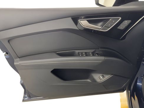 Certified 2023 Audi Q4 e-tron Premium Plus w/ Premium Plus image 14