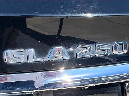 Used 2019 Mercedes-Benz GLA 250 image 29