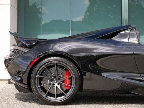 New 2025 McLaren 750S Spider image 15