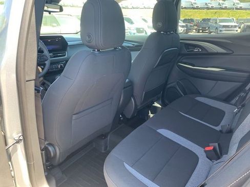 Used 2026 Chevrolet TrailBlazer LT w/ Driver Confidence Package AWD/4WD image 18