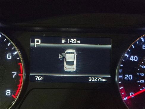 Used 2023 Kia Forte LXS w/ LXS Technology Package FWD image 10