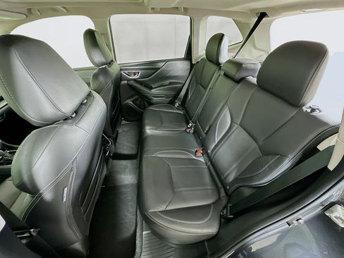 Used 2019 Subaru Forester Limited AWD/4WD image 28