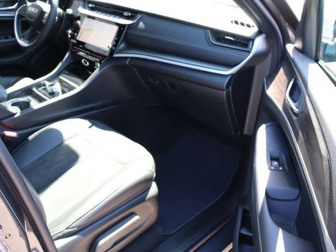 New 2026 Jeep Grand Cherokee L 4WD image 51