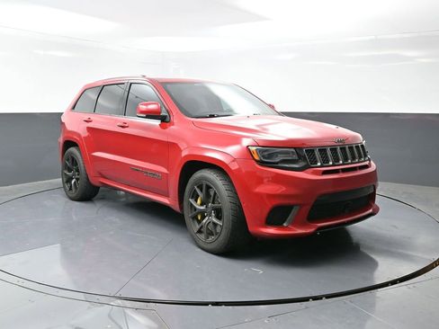 Used 2019 Jeep Grand Cherokee Trackhawk w/ Trailer Tow Group IV image 5