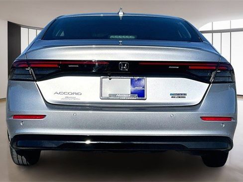 Certified 2025 Honda Accord Touring image 5