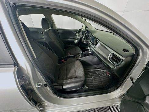 Used 2020 Kia Rio LX image 28