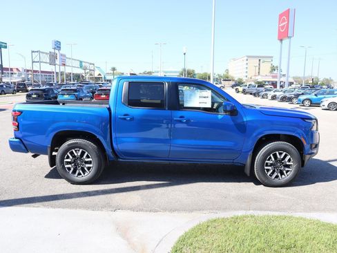 New 2026 Nissan Frontier SV w/ SV Convenience Package image 14