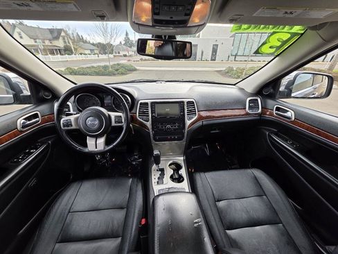 Used 2013 Jeep Grand Cherokee Limited image 14