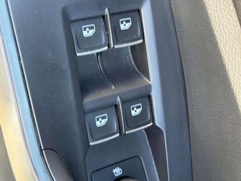 Used 2025 Volkswagen Jetta Sport FWD image 11