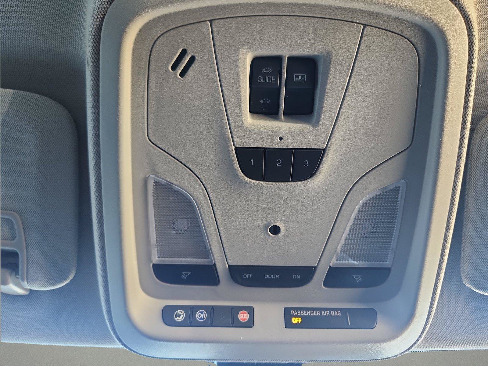 Used 2018 Chevrolet Impala Premier w/ Premier Confidence Package FWD image 22