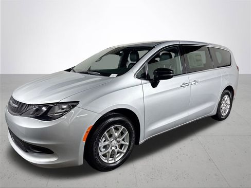New 2026 Chrysler Voyager LX image 2