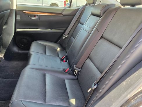 Used 2013 Lexus ES 350 w/ Luxury Pkg image 22