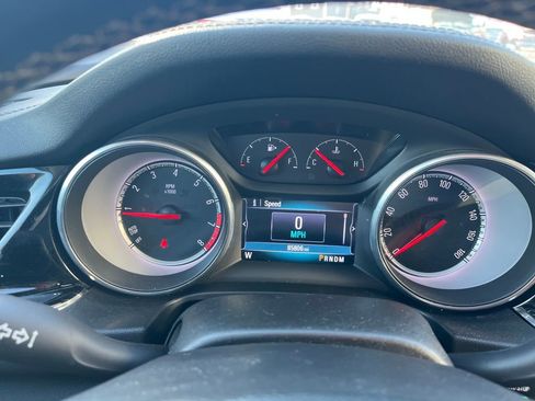 Used 2018 Buick Regal Preferred w/ Sights and Sounds Package image 9