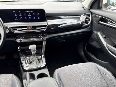 Certified 2024 Kia Seltos S FWD image 21