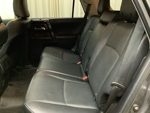 Used 2019 Toyota 4Runner Limited AWD/4WD image 24