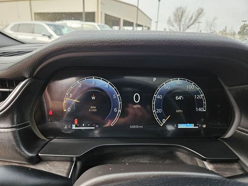 Used 2024 Jeep Grand Cherokee L Limited w/ Luxury Tech Group II image 19