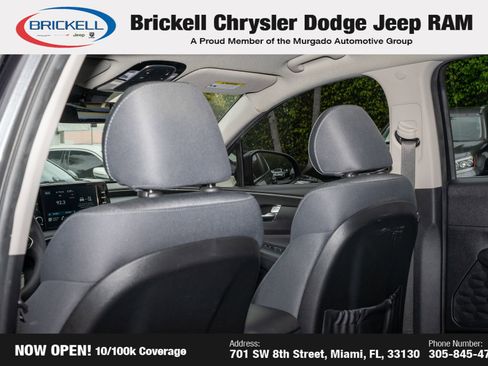 Used 2023 Hyundai Santa Fe SE image 17