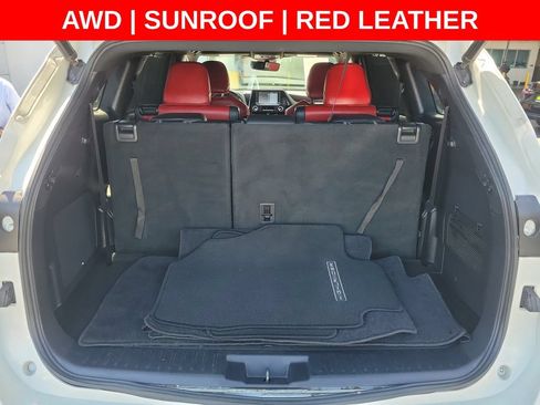 Used 2021 Toyota Highlander XSE AWD/4WD image 13