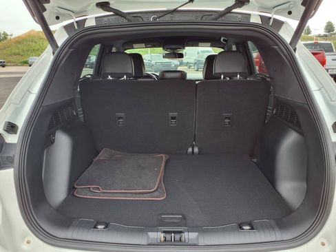 Used 2023 Ford Escape ST-Line Elite AWD/4WD image 10