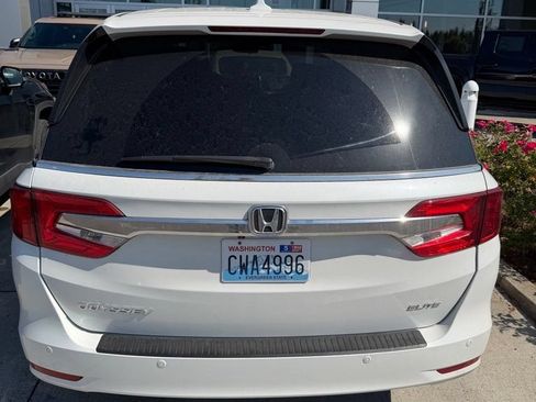 Used 2020 Honda Odyssey Elite image 5